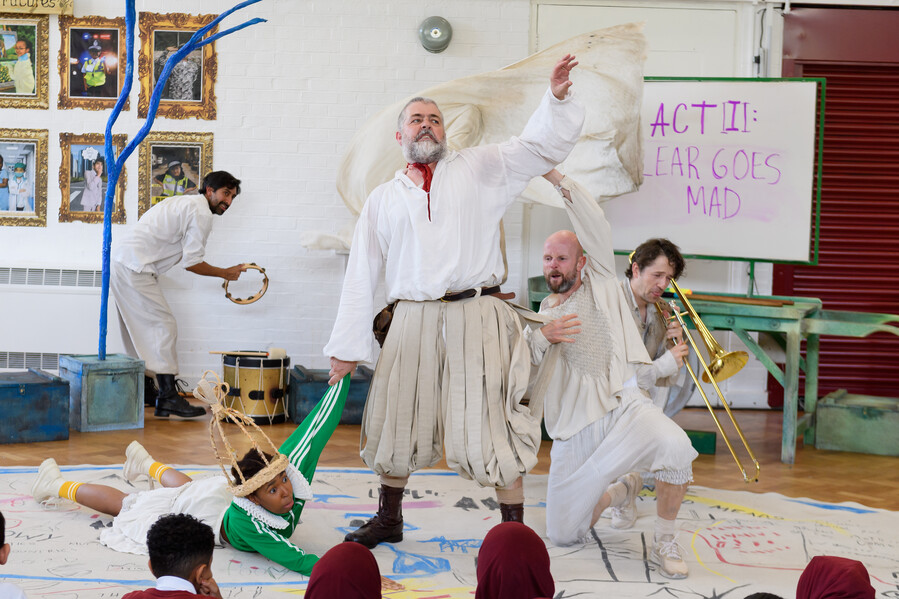 First Encounters and RSC production of King Lear