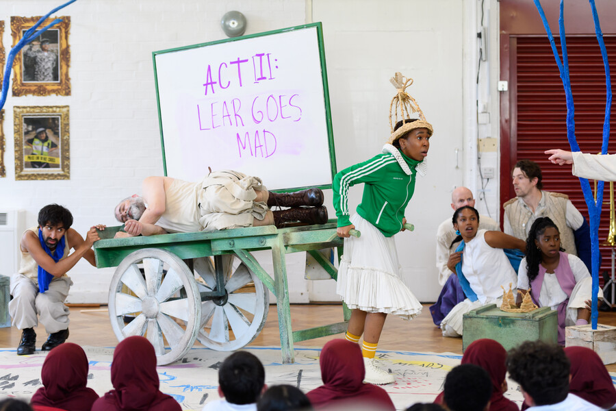 First Encounters and RSC production of King Lear