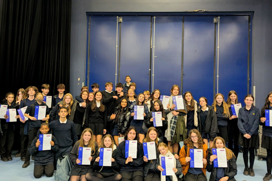 Group shot of learners from City of Norwich School